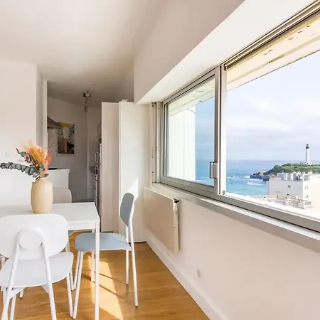 Bright 52m With Superb Panoramic View Apartamento Biarriz