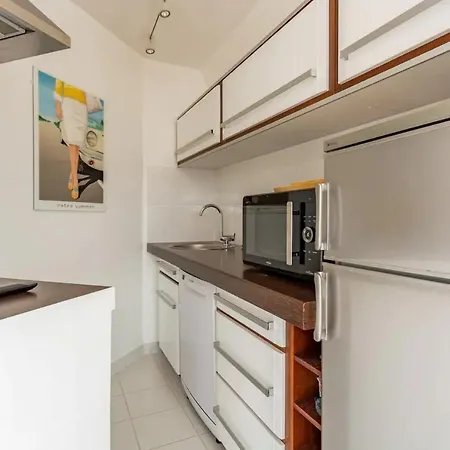 Bright 52m With Superb Panoramic View Biarriz